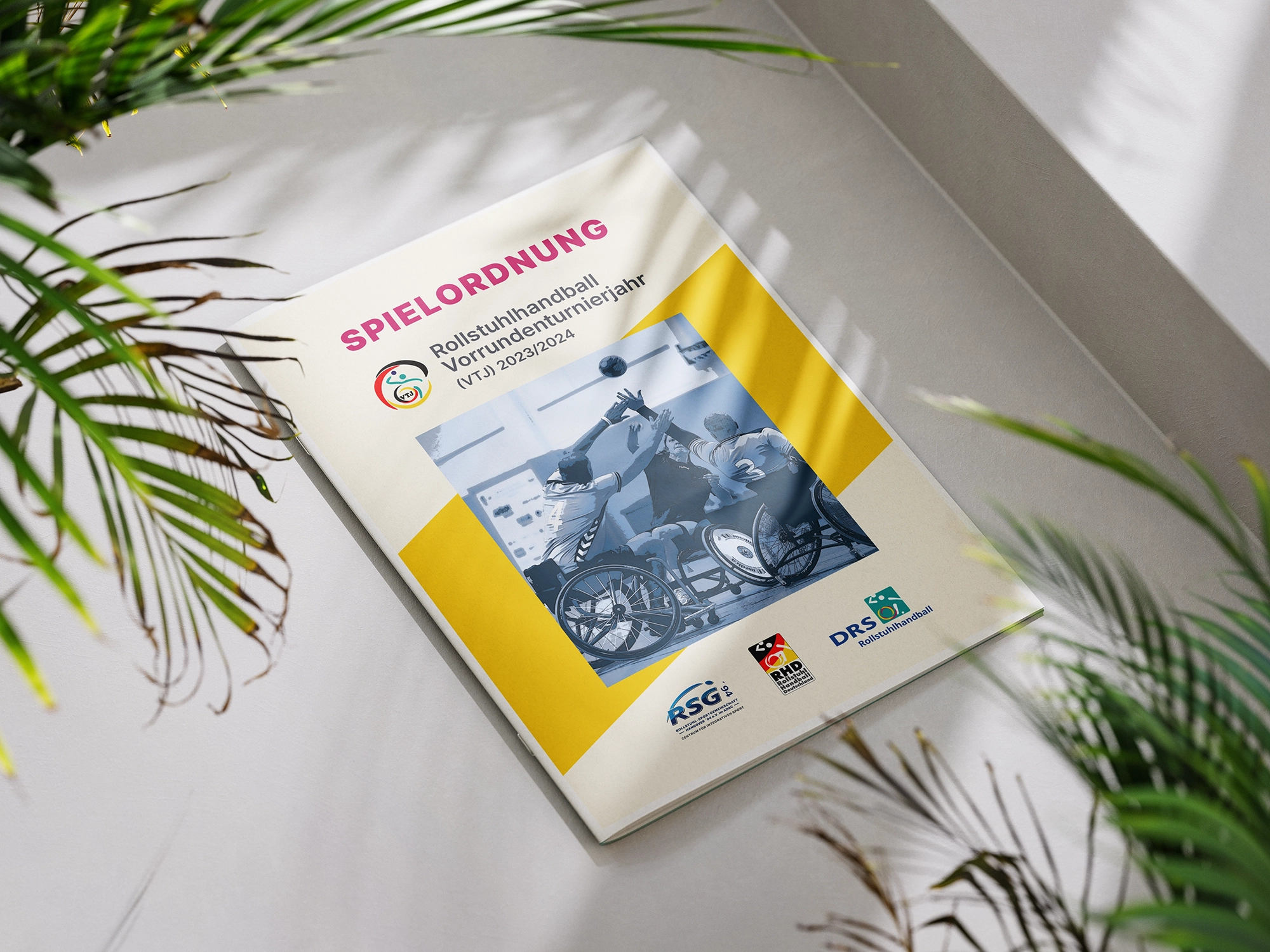 Free_A4_Brochure_Mockup_1